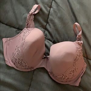 Victoria’s Secret Lined Demi bra. 38DD